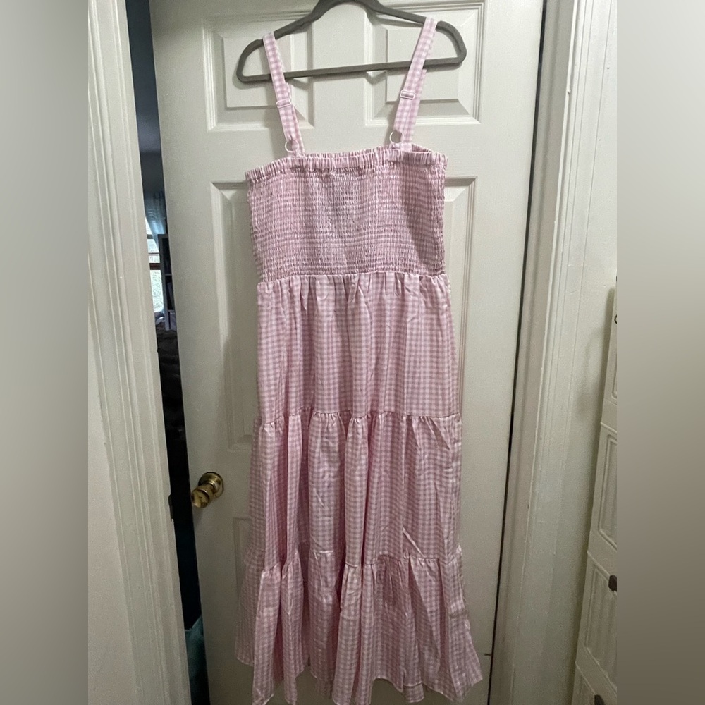 NWT City Chic Pink White Gingham Maxi Tiered Dress Size 18 - Picture 4 of 9